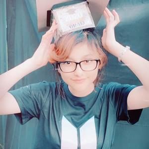 Meet your Posher, Luz